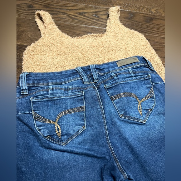 YMI blue jeans - Picture 3 of 8